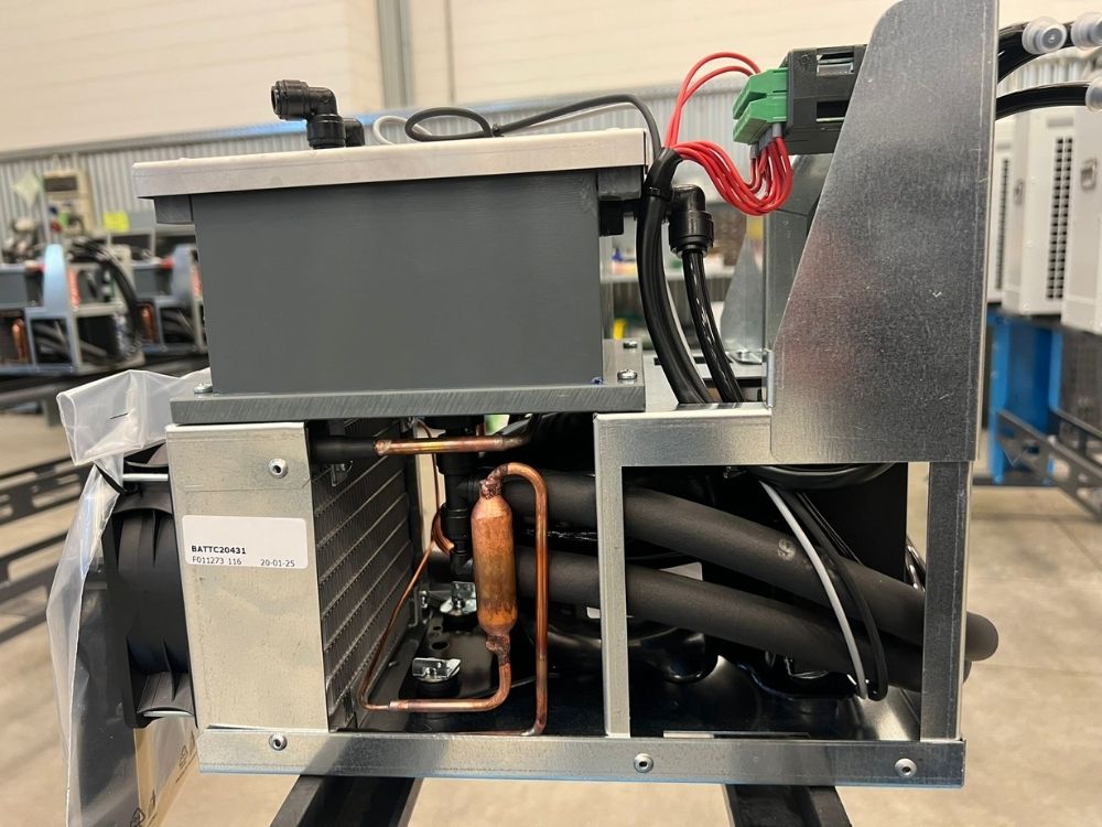 Industrial Refrigeration Systems | Refrind Discover custom solutions like Refrind Industrial Refrigeration Systems. Designed and manufactured for your company's environments.