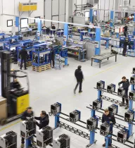 Diseñamos soluciones para la gestión del enfriamiento industrial: sistemas de presurización, acondicionadores de aire, enfriadores y refrigeradores industriales.